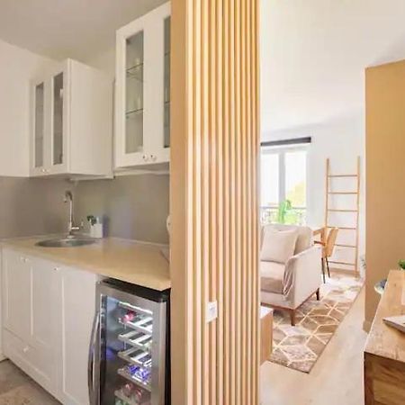 Le Studio Parisien Boissy-Saint-Léger Exteriör bild