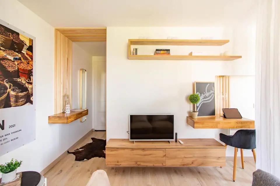 Le Studio Parisien Boissy-Saint-Léger Exteriör bild